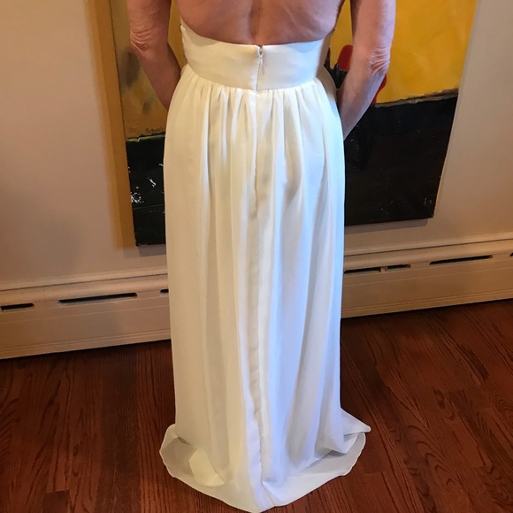 A.B.S. Collection Gown - Picture 2 of 6